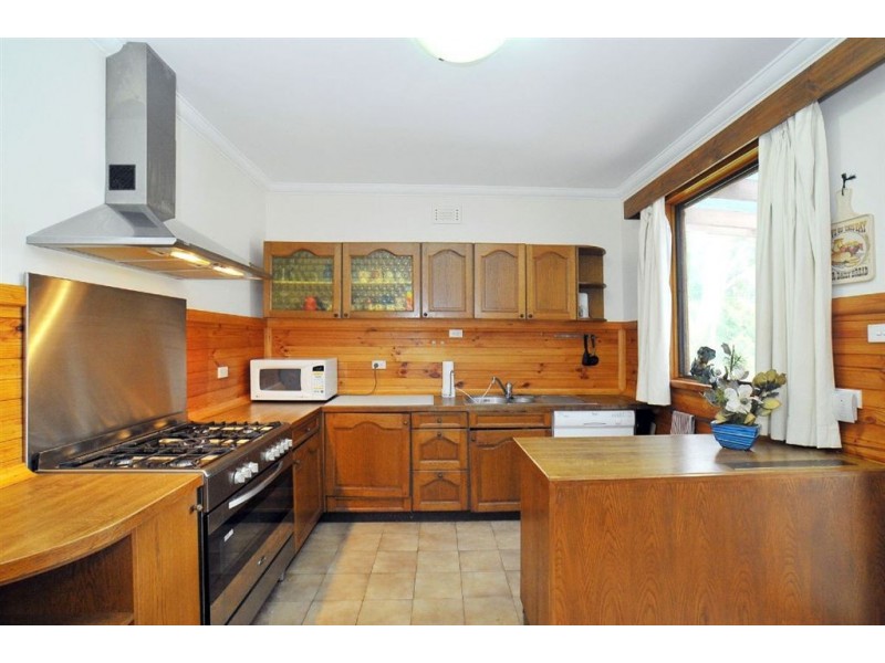 1476 Burwood Highway, Upwey VIC 3158