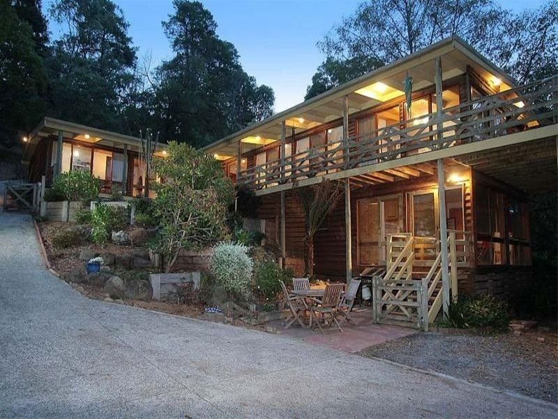 33 Glen Road, Belgrave Heights VIC 3160