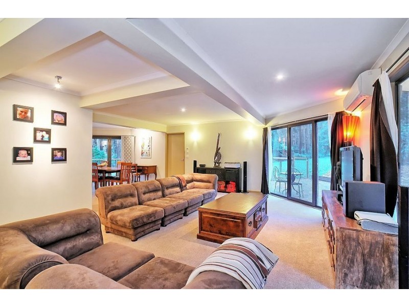 1 Saville Street, Ferny Creek VIC 3786