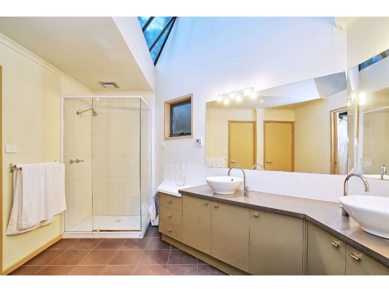 1 Saville Street, Ferny Creek VIC 3786