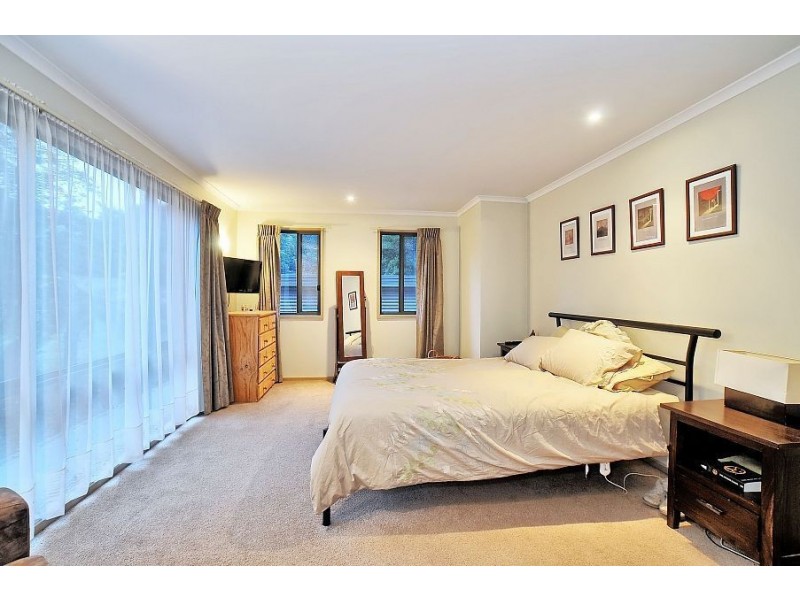 1 Saville Street, Ferny Creek VIC 3786