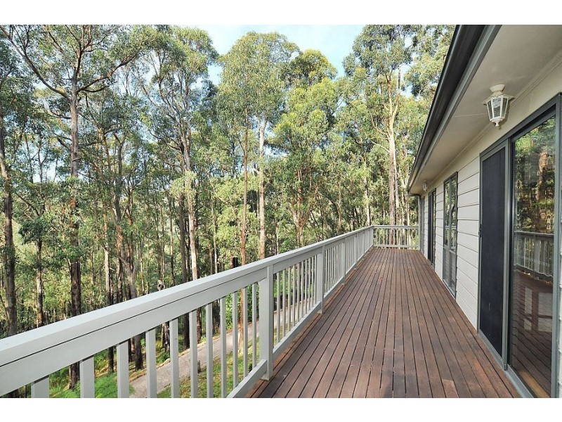 10 Janesdell Ave, Ferny Creek VIC 3786