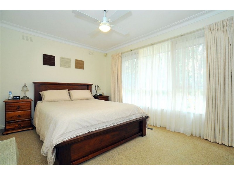 5 Brooking St, Upwey VIC 3158