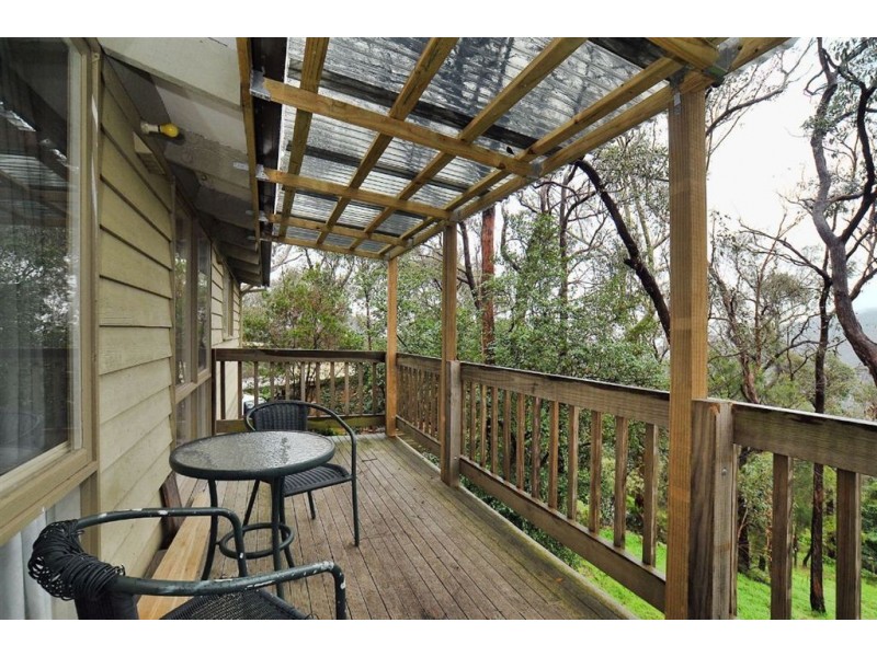 9 Highcliff Road, Upwey VIC 3158