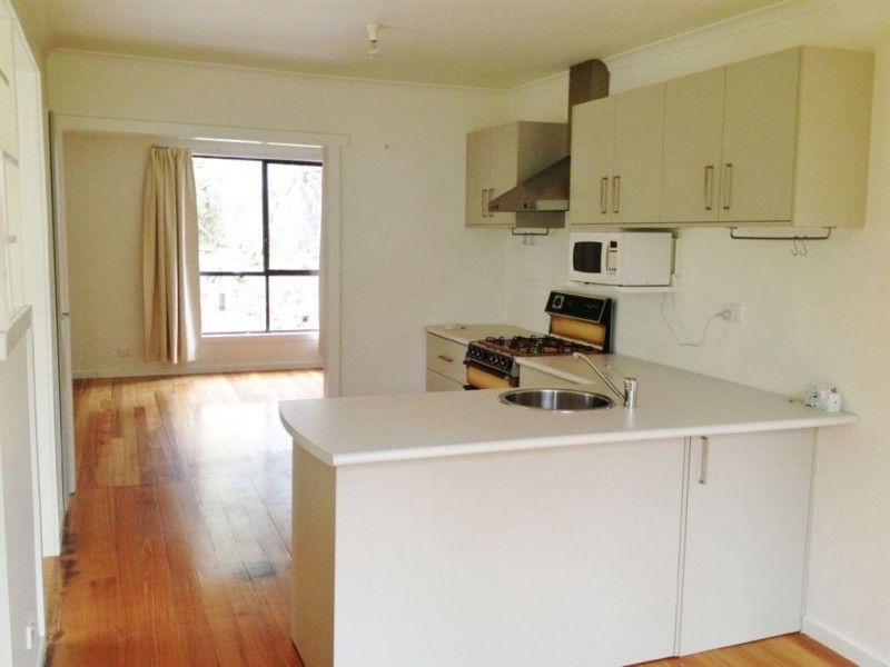 5 The Avenue, Upwey VIC 3158