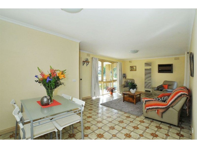 2 Briar Street, Boronia VIC 3155