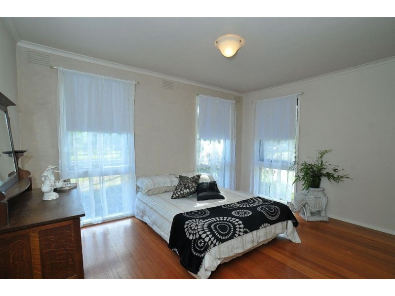 2 Briar Street, Boronia VIC 3155