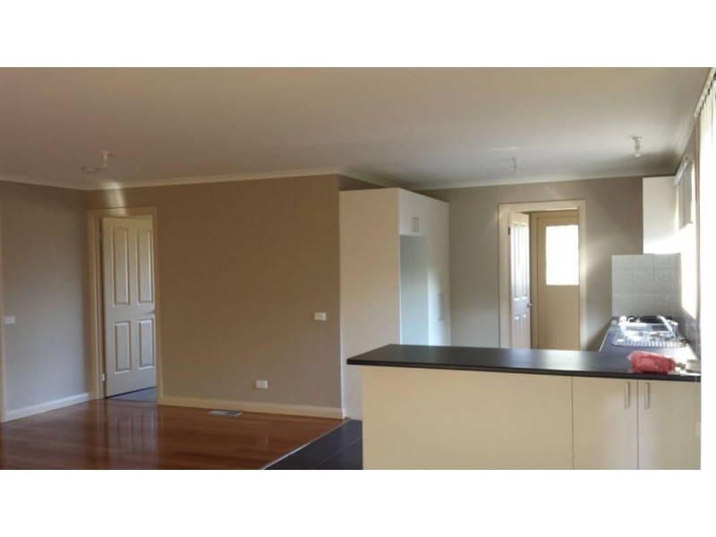 1B Catherine Way, Tecoma VIC 3160