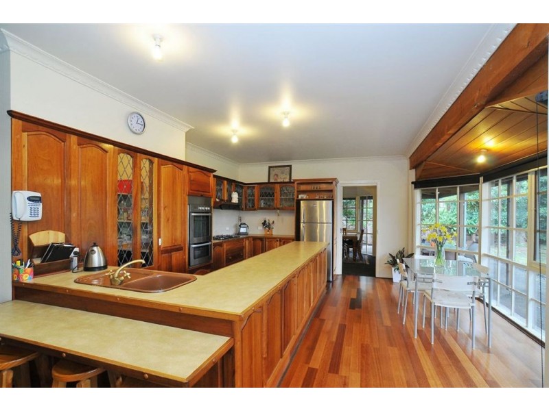 214 Courtneys Road, Belgrave South VIC 3160