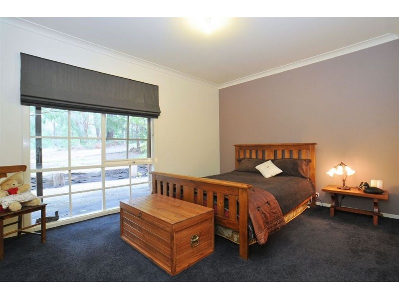 214 Courtneys Road, Belgrave South VIC 3160