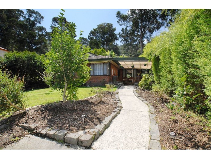 17 Oakland Avenue, Upwey VIC 3158