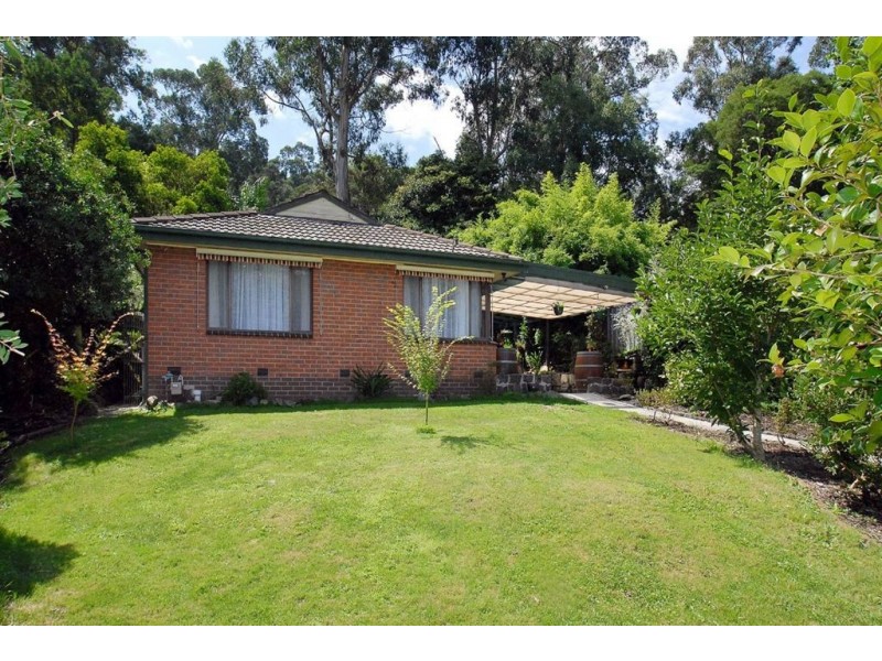 17 Oakland Avenue, Upwey VIC 3158