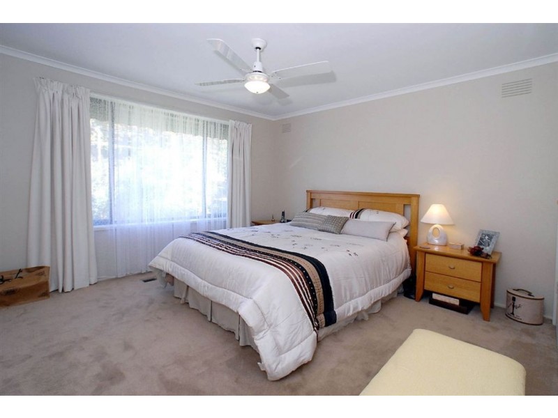 17 Oakland Avenue, Upwey VIC 3158