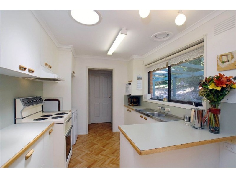 17 Oakland Avenue, Upwey VIC 3158