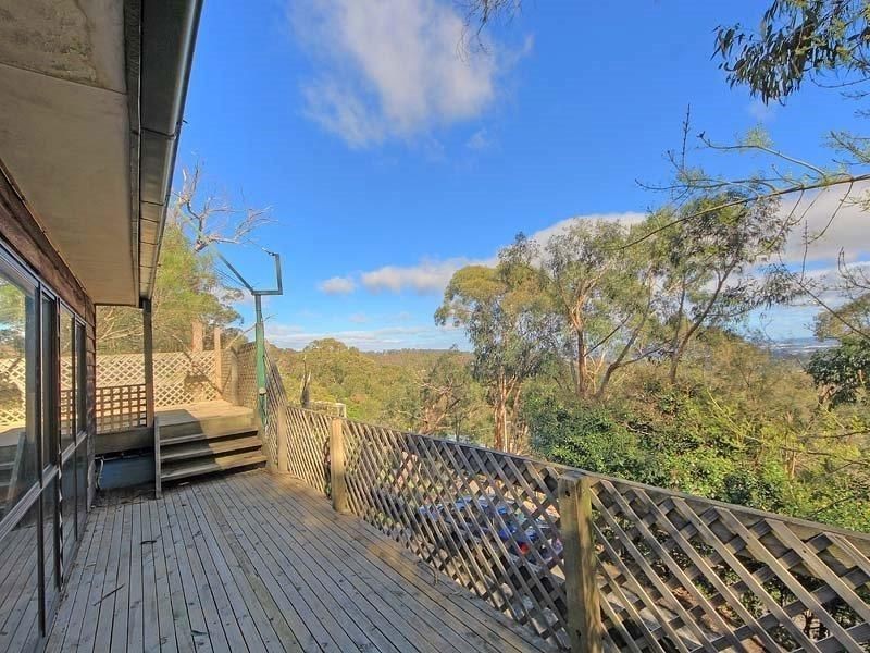 6 Jones Avenue, Upper Ferntree Gully VIC 3156