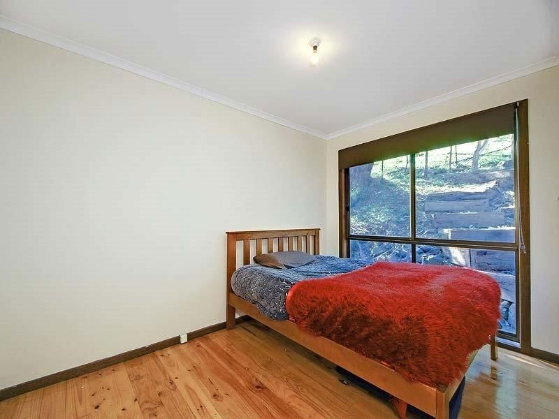 6 Jones Avenue, Upper Ferntree Gully VIC 3156