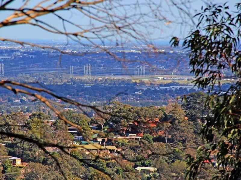 6 Jones Avenue, Upper Ferntree Gully VIC 3156