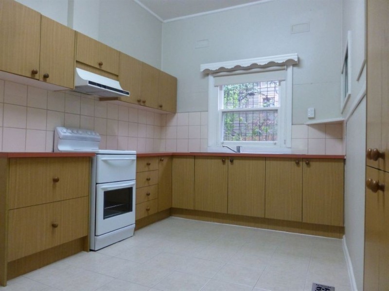7 Talaskia Road, Upper Ferntree Gully VIC 3156