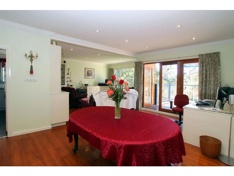 13 Deans Rd, Upwey VIC 3158