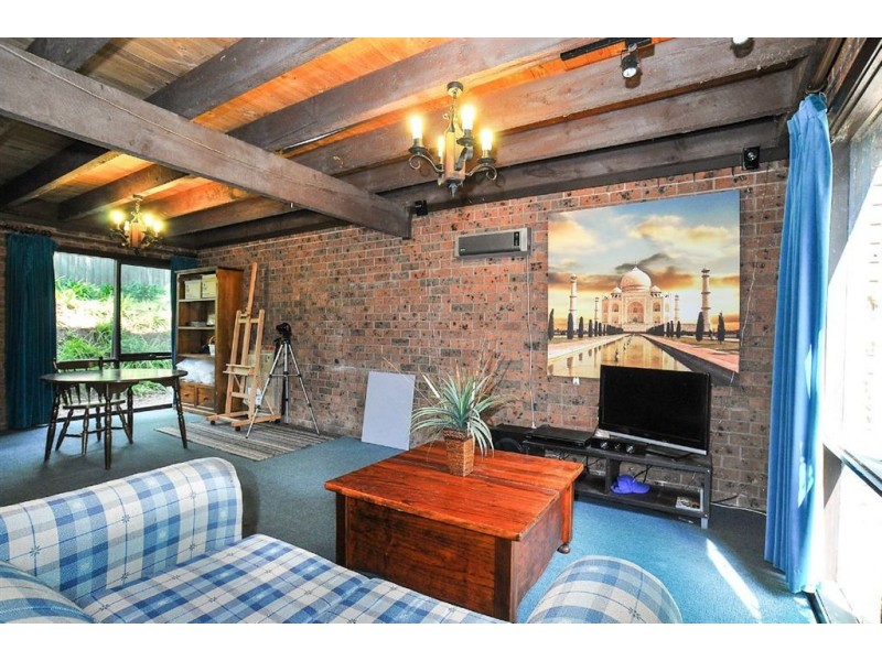 1 Collier Avenue, Tecoma VIC 3160