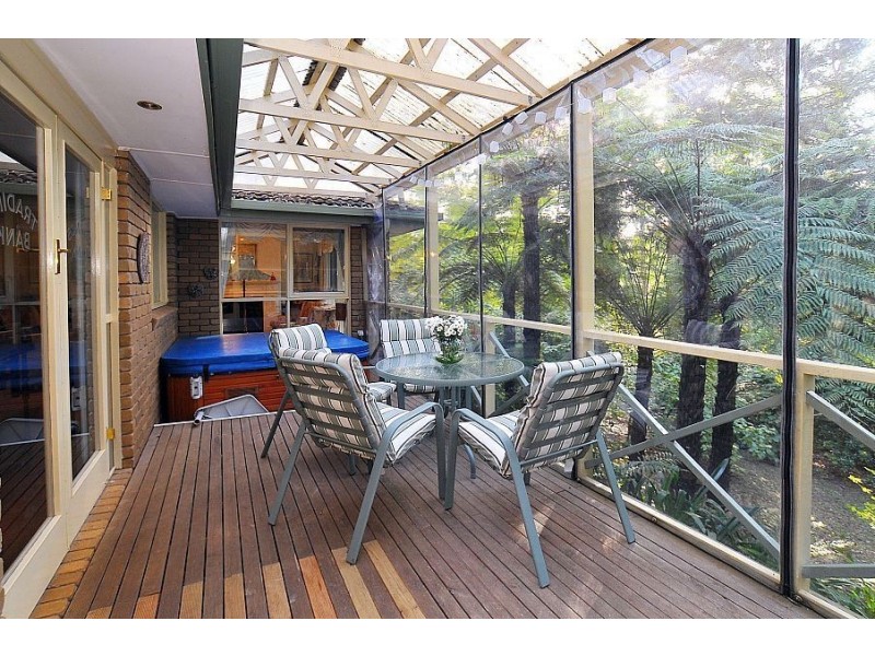 6 Upper Coonara Road, Olinda VIC 3788