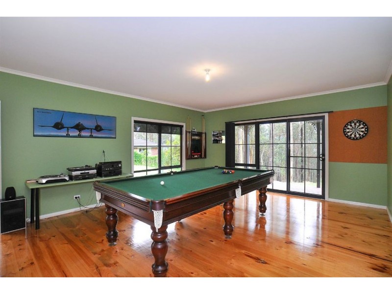 4 Janesdell Avenue, Ferny Creek VIC 3786