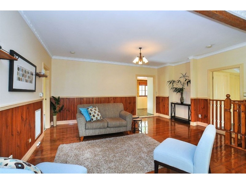 10 Earl Street, Upwey VIC 3158