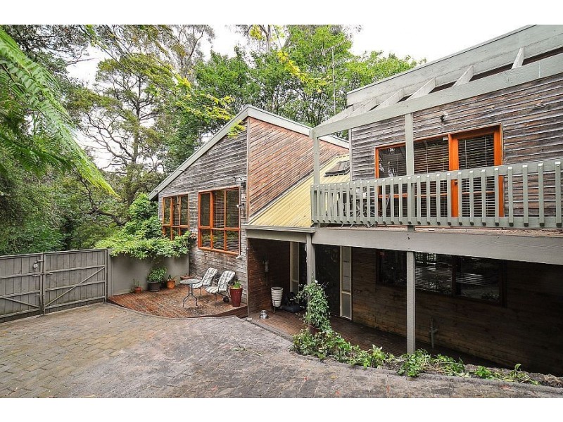 1 Hakea Street, Tecoma VIC 3160