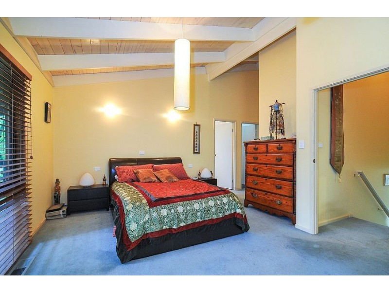 1 Hakea Street, Tecoma VIC 3160