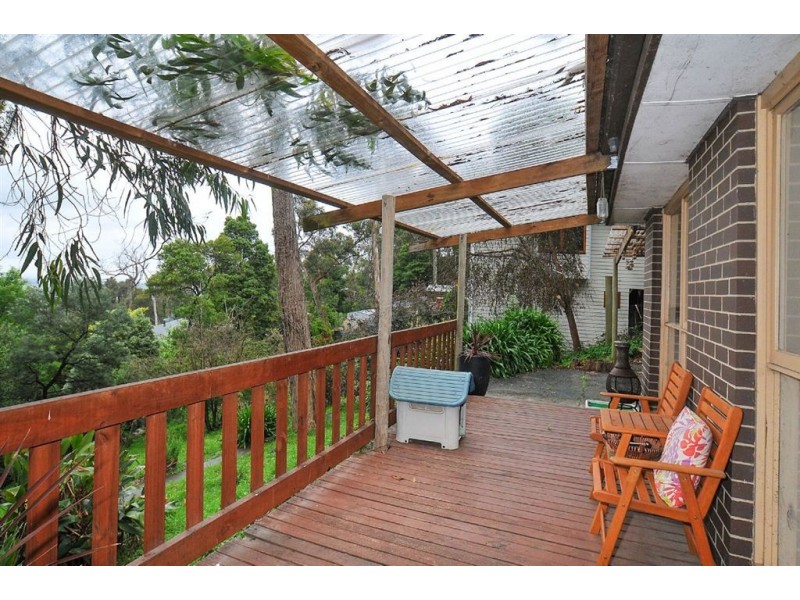 12 Belmont Avenue, Upwey VIC 3158