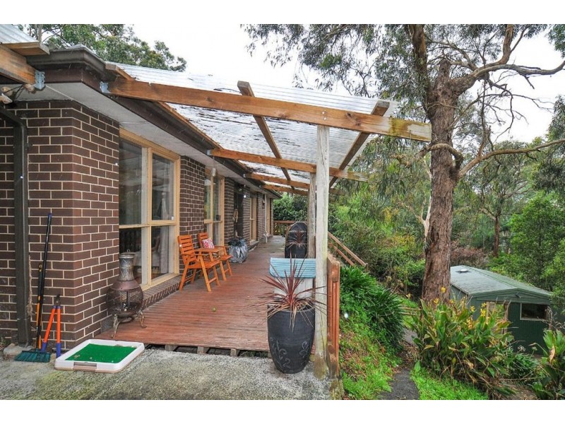 12 Belmont Avenue, Upwey VIC 3158