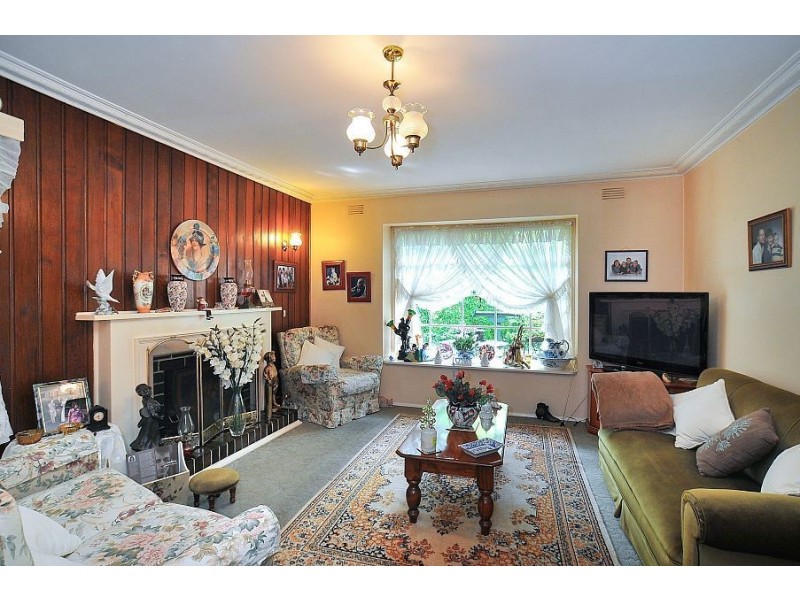 4 Cooloongatta Road, Sassafras VIC 3787