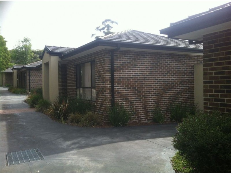 2/1 Carnarvon Avenue, The Basin VIC 3154