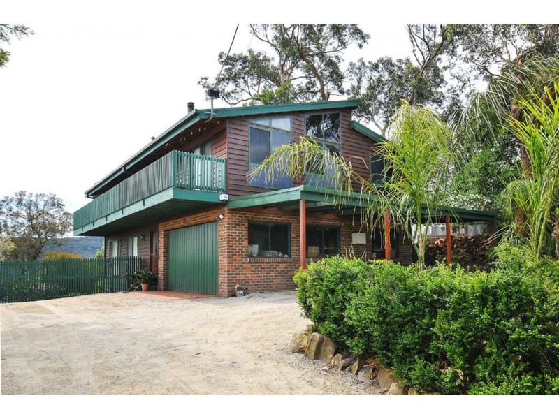 37 Hughes Street, Upwey VIC 3158