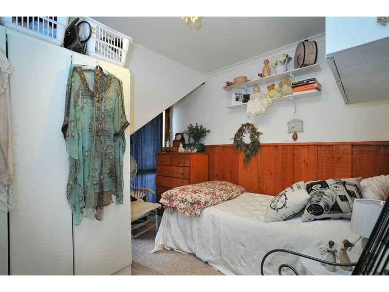 37 Hughes Street, Upwey VIC 3158