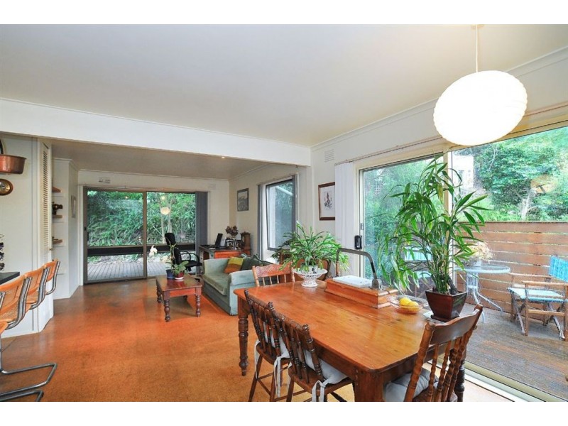 102 Old Belgrave Road, Upwey VIC 3158