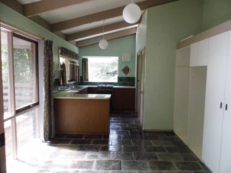 4 Fairy Dell Road, Tecoma VIC 3160