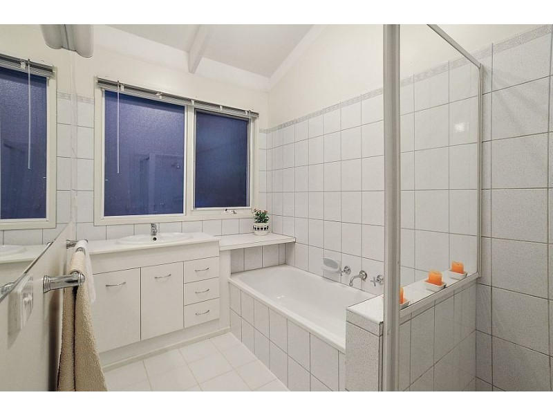 14 Jones Avenue, Upper Ferntree Gully VIC 3156