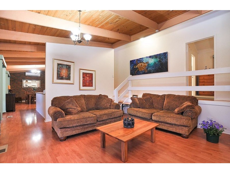 14 Jones Avenue, Upper Ferntree Gully VIC 3156