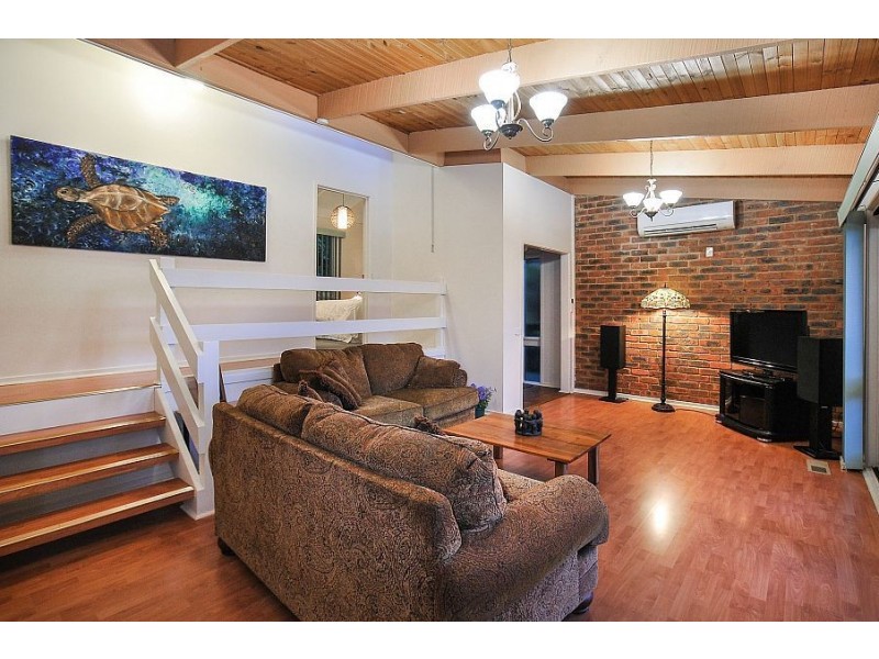 14 Jones Avenue, Upper Ferntree Gully VIC 3156