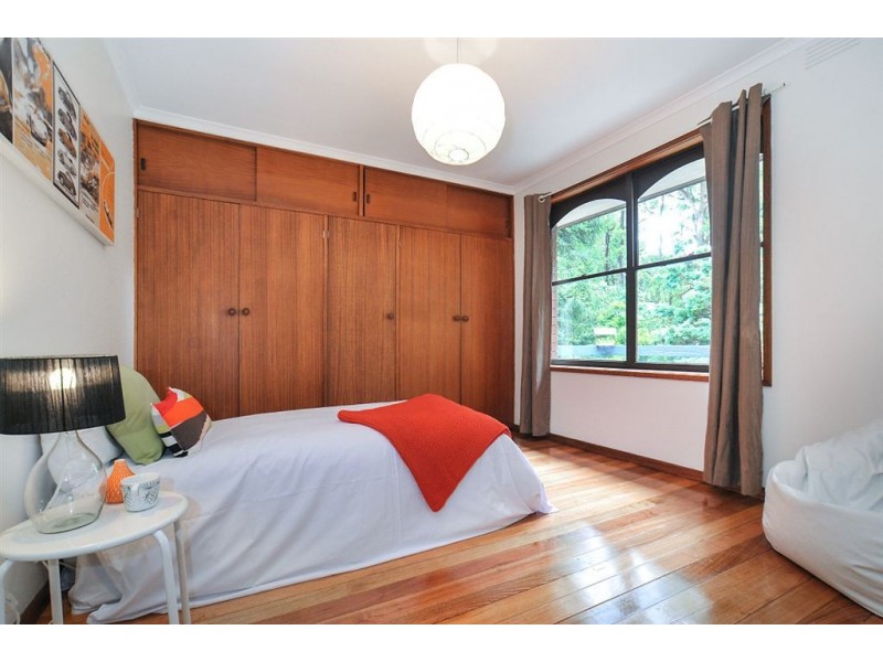 61 Range Road, Sassafras VIC 3787