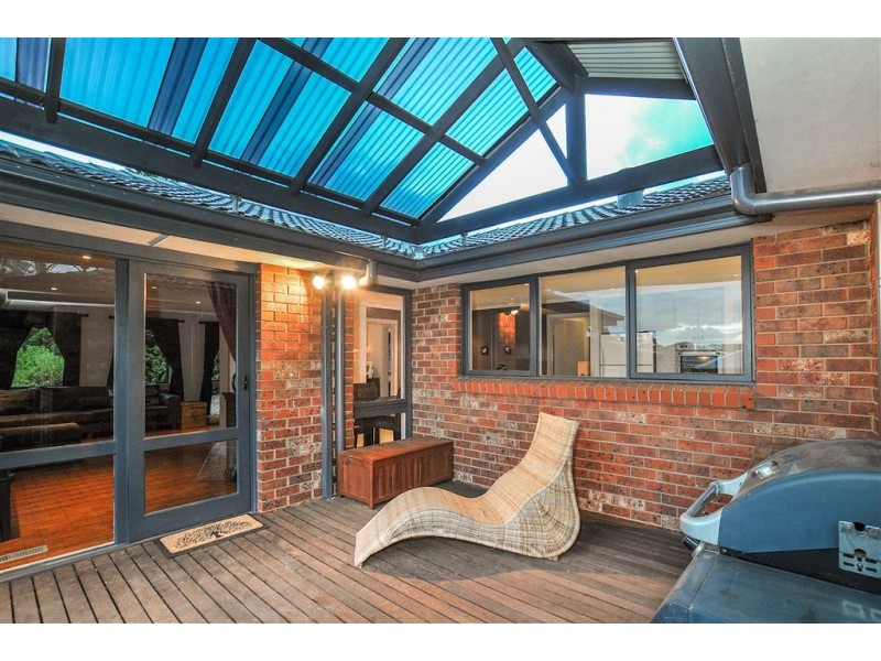 10 Napier Close, Wantirna VIC 3152