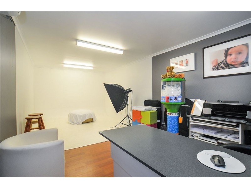 10 Napier Close, Wantirna VIC 3152