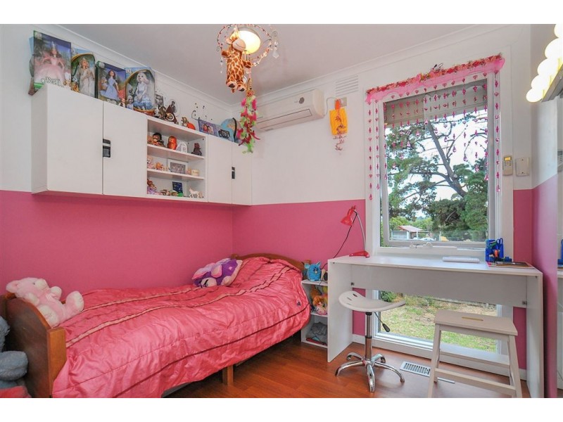 10 Napier Close, Wantirna VIC 3152