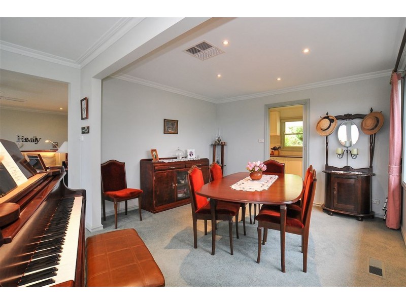 93 Grantulla Road, Menzies Creek VIC 3159