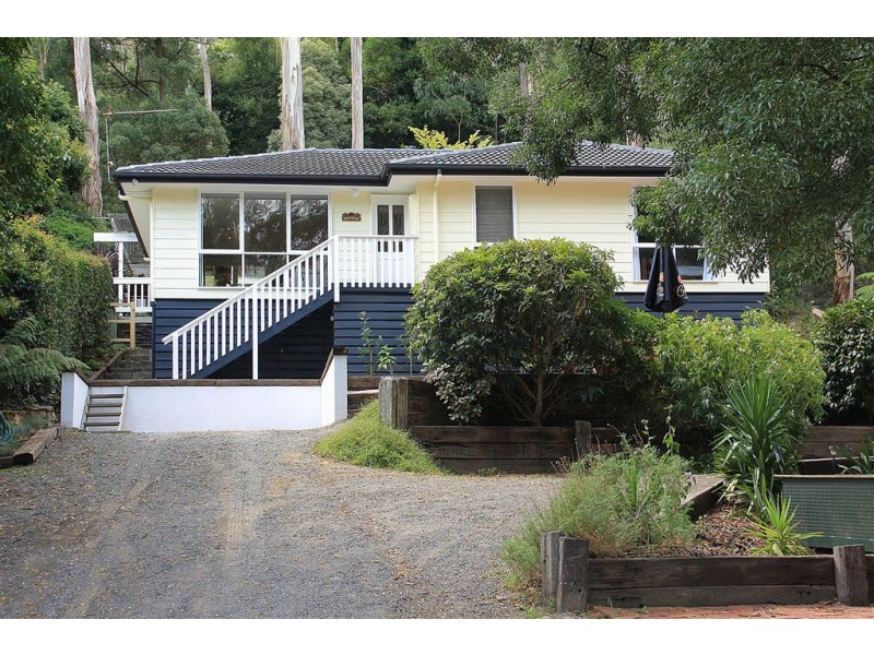 13 Apsley Road, Belgrave VIC 3160