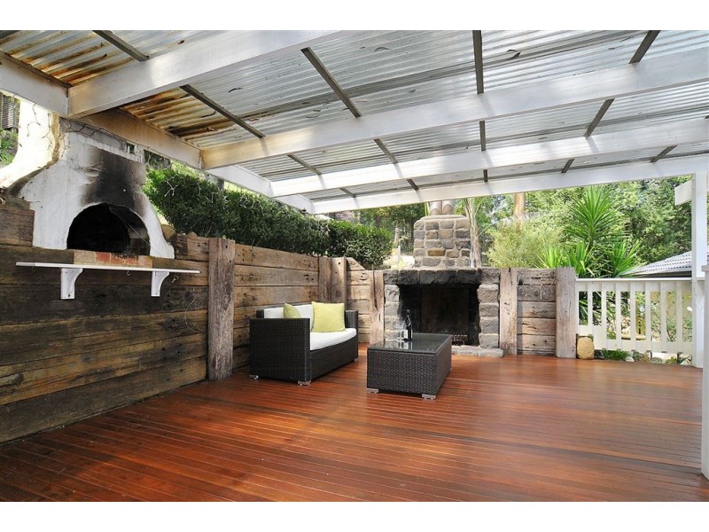 13 Apsley Road, Belgrave VIC 3160