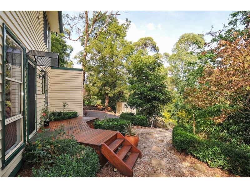 51 Ternes Road, Upwey VIC 3158