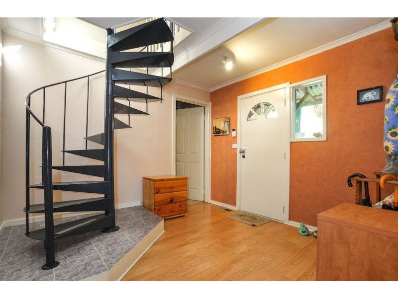 6 Cole Avenue, Belgrave VIC 3160