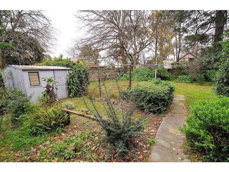 9 Deans Road, Upwey VIC 3158